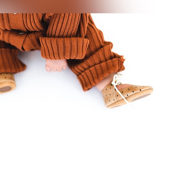 Everly Flats - Oil Waxed - Polka Dot - Picture 10 of 10